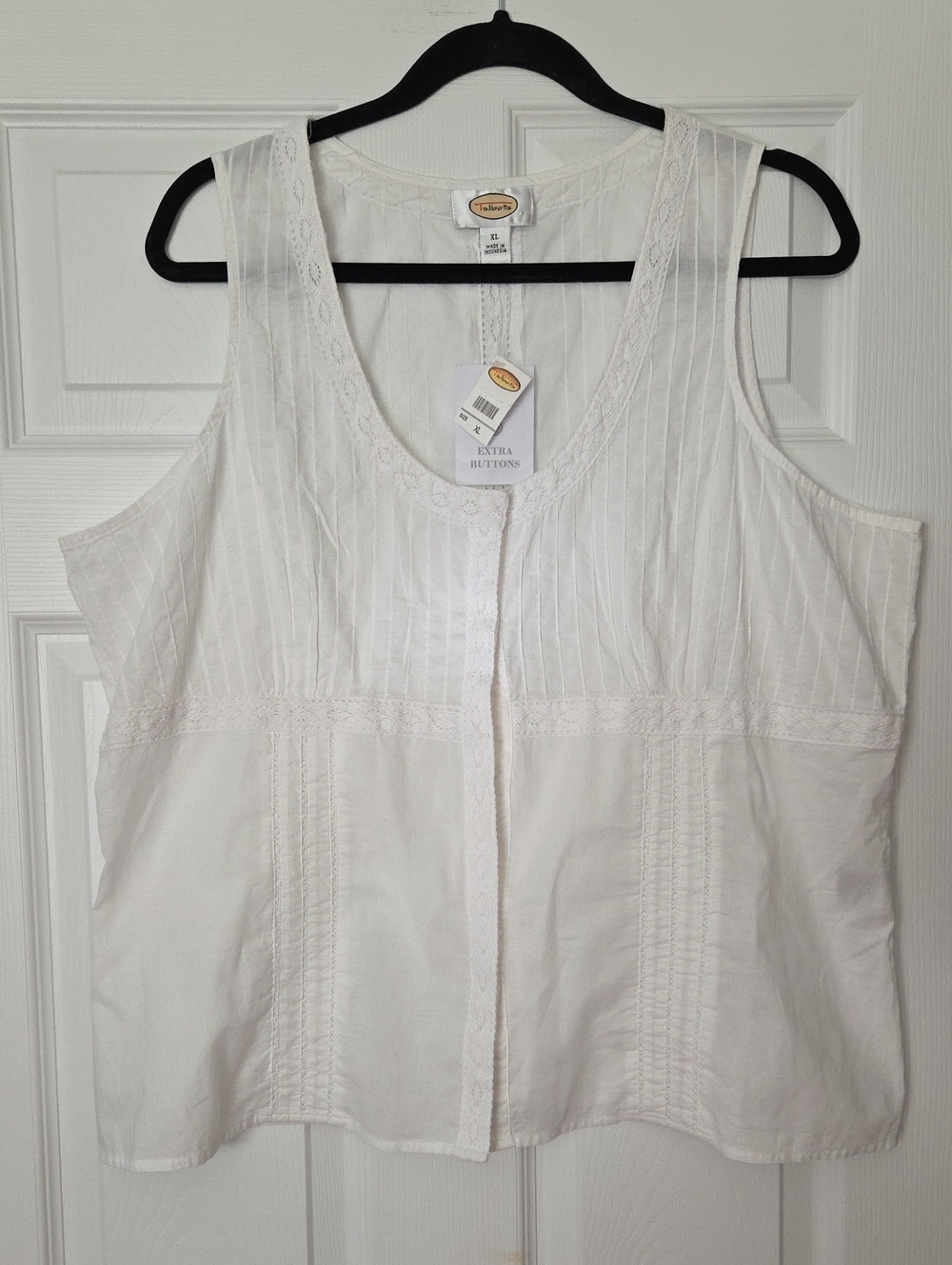 Talbots Sz XL Cotton Sleeveless Shirt In White